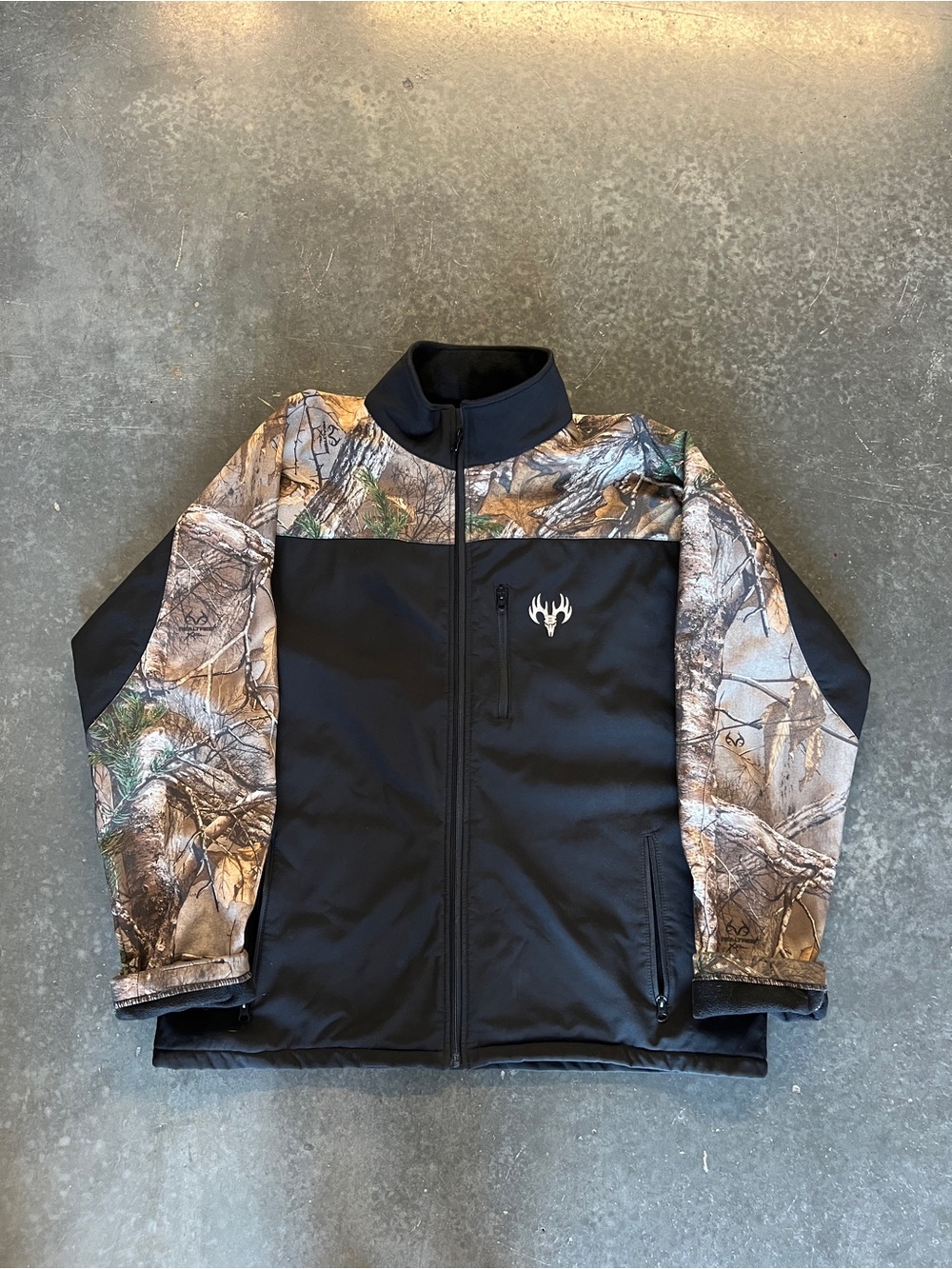 Buck Wear Realtree Camo Jacket - Black & Camouflage
